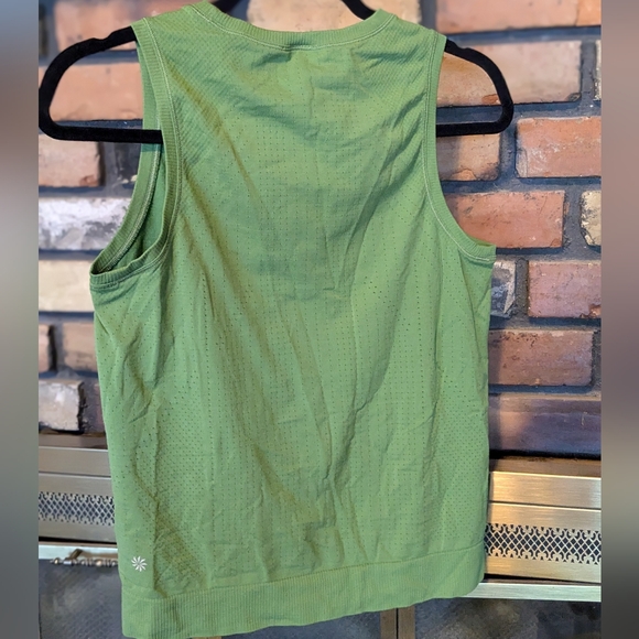 Athleta Performance Tank - Picture 2 of 5